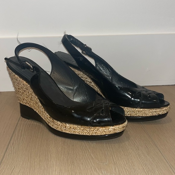 Stuart Weizmann patent leather espadrille wedges - Picture 1 of 5